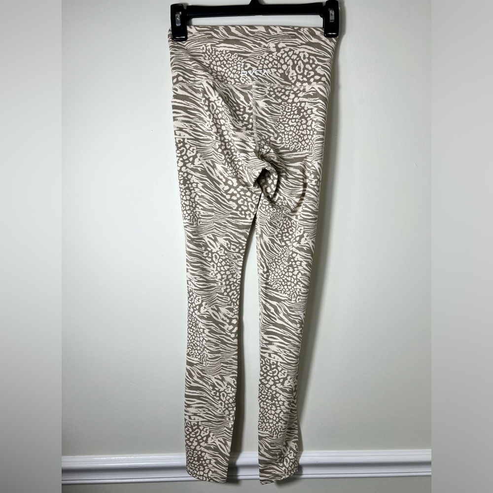 RVCA VA ESSENTIAL WORKOUT LEGGINGS ZEETAH - Picture 4 of 8